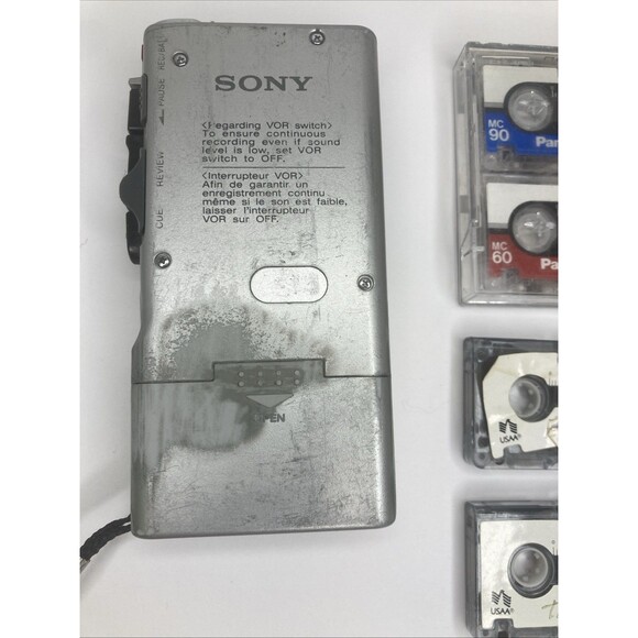 Sony Voice Recorder AS IS UNTESTED M-540V PARTS ONLY With 7 Pre-owned Tapes - Picture 4 of 8